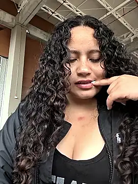 Yaya_watson's Webcam Show