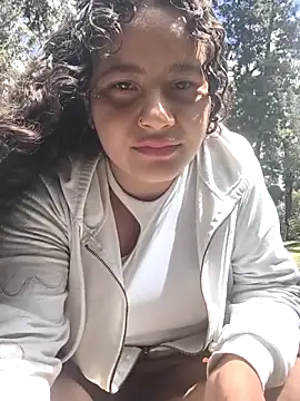 Yaya_watson's Webcam Show