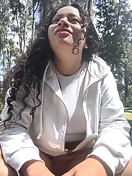 Yaya_watson – webcam-show