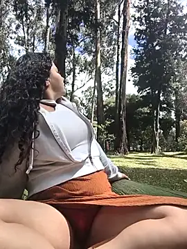 Yaya_watson's Webcam Show