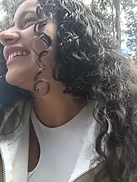 Yaya_watson's Webcam Show