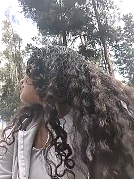 Yaya_watson's Webcam Show