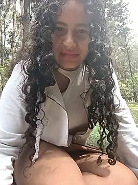 Yaya_watson's Webcam Show