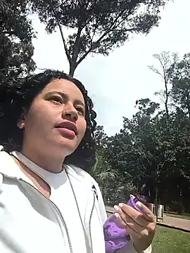 Yaya_watson Show Webcam