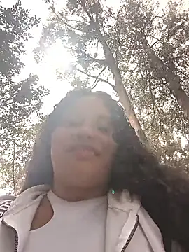 Yaya_watson's Webcam Show