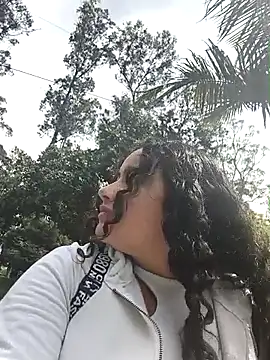 Yaya_watson's Webcam Show