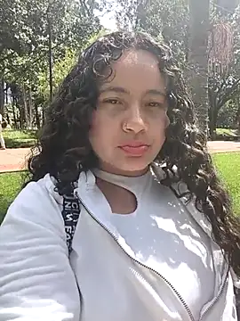 Yaya_watson: вебкам-шоу