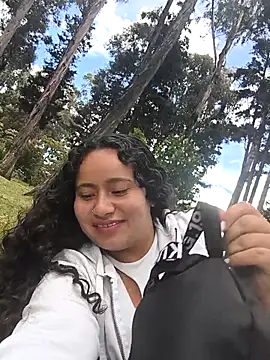 Yaya_watson's Webcam Show