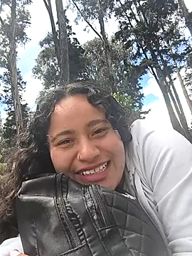 Yaya_watson – Kamerová šou