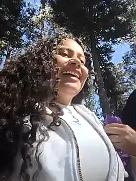 Yaya_watsonのウェブカメラショー