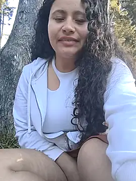 Yaya_watson's Webcam Show