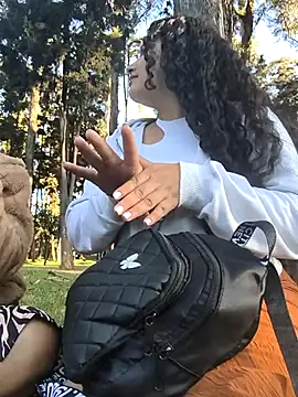 Yaya_watson: вебкам-шоу