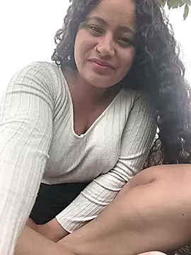 Yaya_watson's Webcam Show