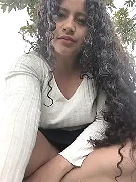 Yaya_watson's Webcam Show