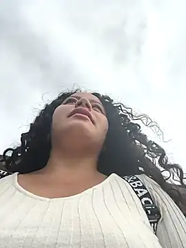 Yaya_watson's Webcam Show