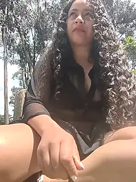 Yaya_watson Webcam Show