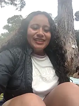 Yaya_watson – Kamerová šou