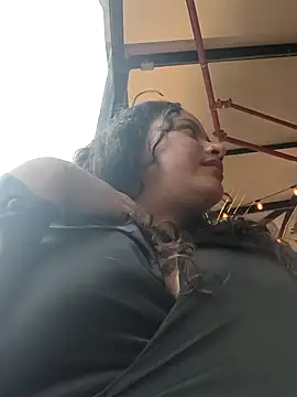 Yaya_watson webcam show