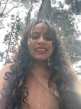 Yaya_watson webkamerás műsora