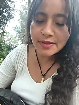 Webkamerová show Yaya_watson