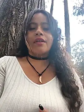 Yaya_watson Webcam Show