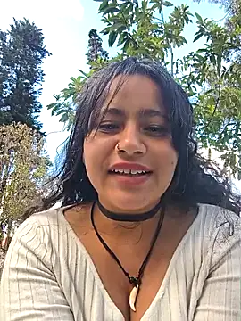 Pokazy przed kamerką – Yaya_watson