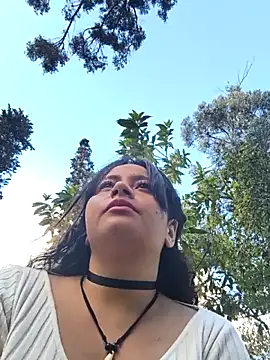 Pokazy przed kamerką – Yaya_watson