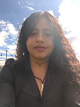 Yaya_watson's Webcam Show