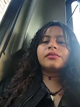 Show de Yaya_watson na webcam