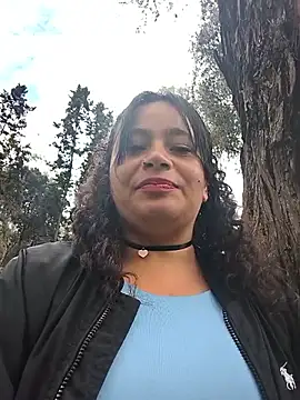 Show modela Yaya_watson na web-kameri