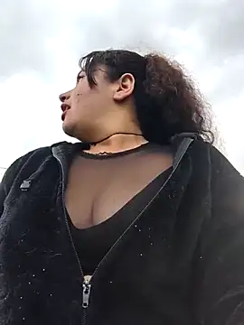 Yaya_watson 在線直播表演