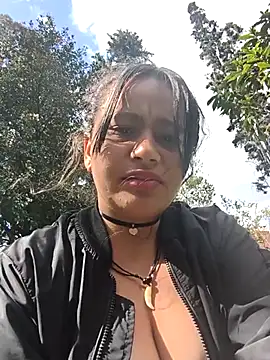 Yaya_watsonのウェブカメラショー