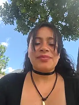 Yaya_watson – Kamerová šou