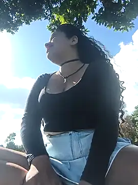 Yaya_watson webcam show