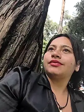 Yaya_watson – Kamerová šou