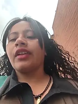 Yaya_watson Show Webcam