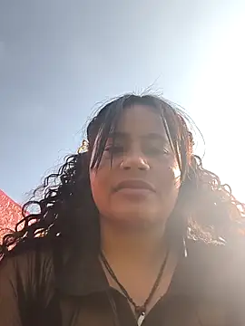 Yaya_watson Webcam show