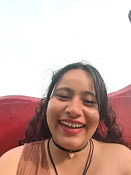 Pokazy przed kamerką – Yaya_watson