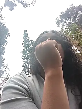 Show de Yaya_watson na webcam