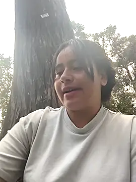 Yaya_watsonのウェブカメラショー