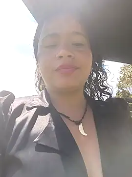 Yaya_watson – Kamerová šou