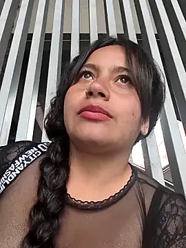 Show modela Yaya_watson na web-kameri