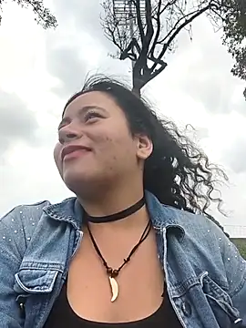 Yaya_watson's Webcam Show