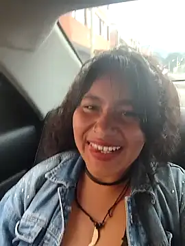 Show de Yaya_watson na webcam