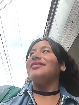 Yaya_watson webkamerás műsora