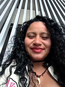 Yaya_watson Show Webcam