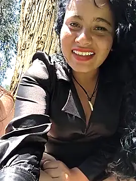 Show modela Yaya_watson na web-kameri