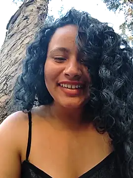 Show de Yaya_watson na webcam