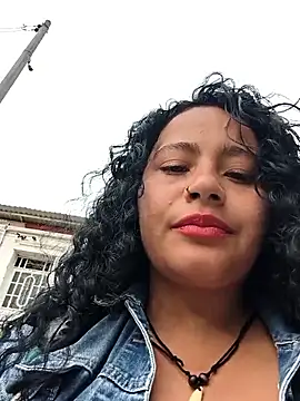 Yaya_watson: вебкам-шоу