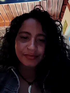 Webkamerová show Yaya_watson